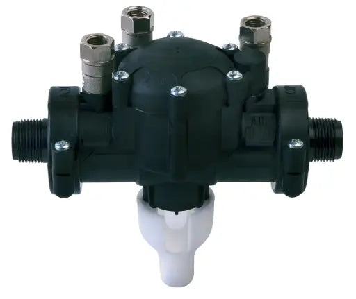 3/4" Tank Connector Main image