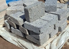 אבן בלוק בזלת (דמוי אמריקה) למטר רץ 15*10*30 תמונה ראשית